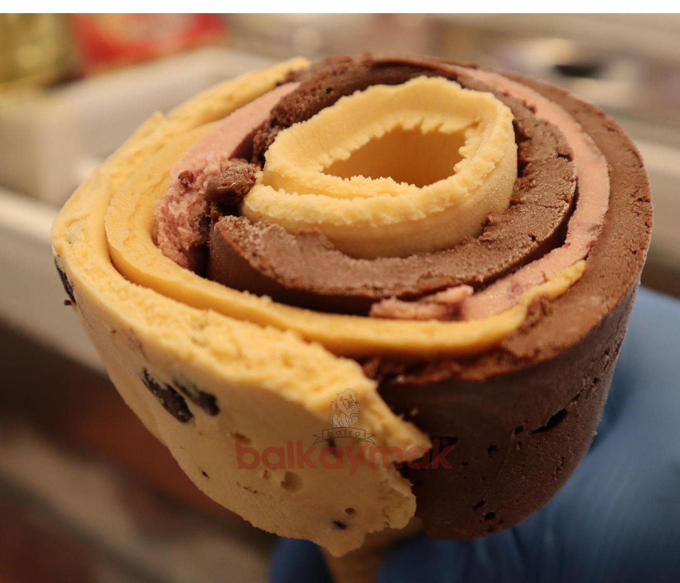 Büyük Boy Külah Dondurma